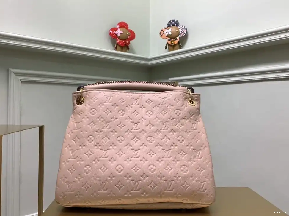 LOUIS ARTSY VUITTON 0621